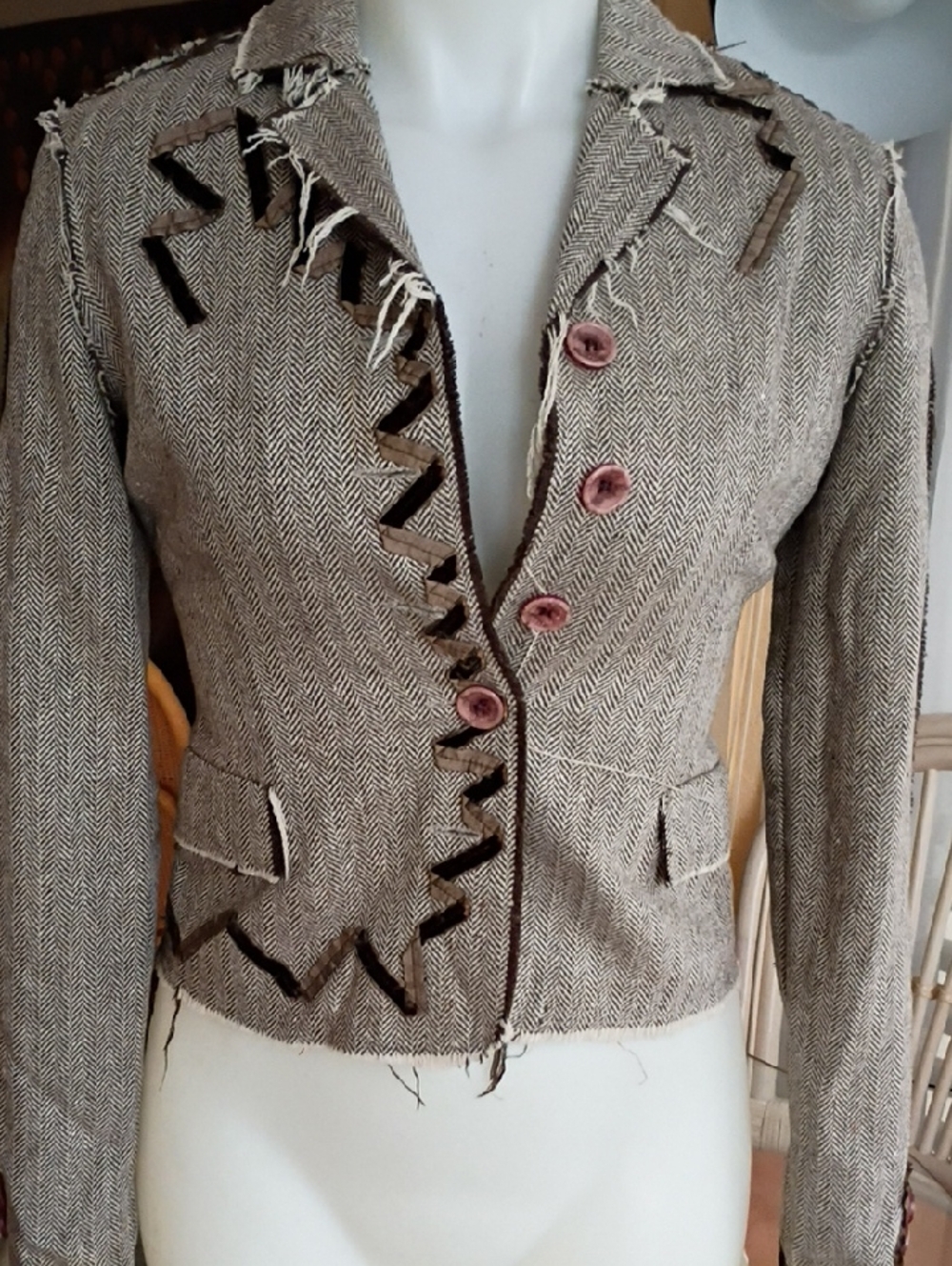 Tailored Distressed Herringbone Blazer Jacket - Taupe...Hip .Vubrage